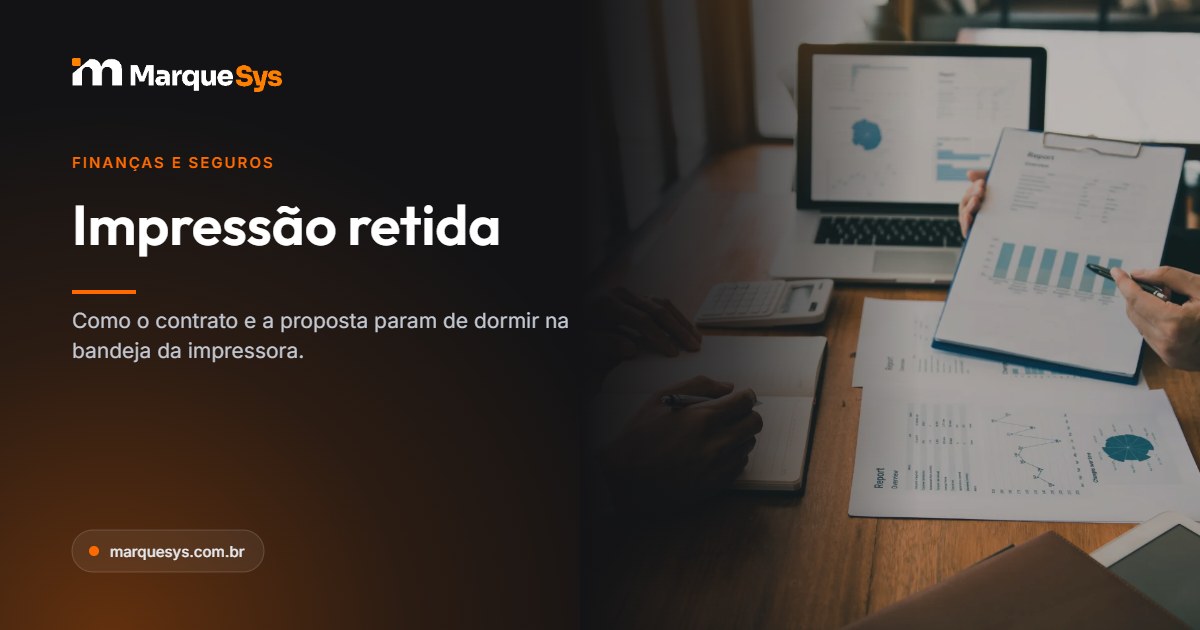Relatórios financeiros impressos sobre a mesa durante uma reunião de análise